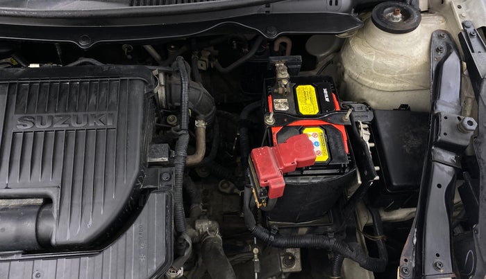 2016 Maruti Swift VXI, Petrol, Manual, 62,915 km, Engine View - Left