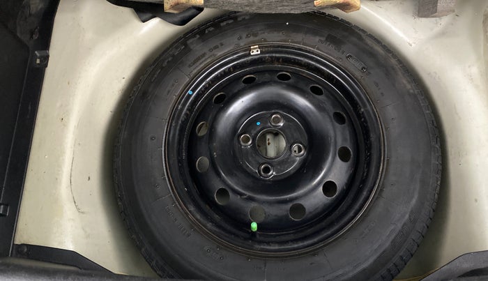 2016 Maruti Swift VXI, Petrol, Manual, 62,915 km, Spare Tyre