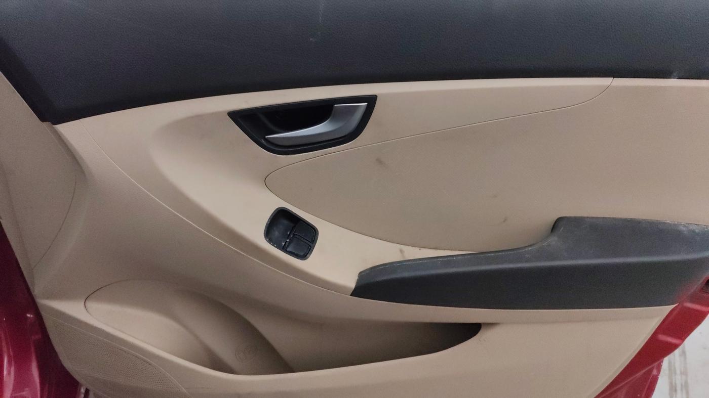 2015 Hyundai Eon SPORTZ, Petrol, Manual, 52,029 km, Driver Side Door Panels Control