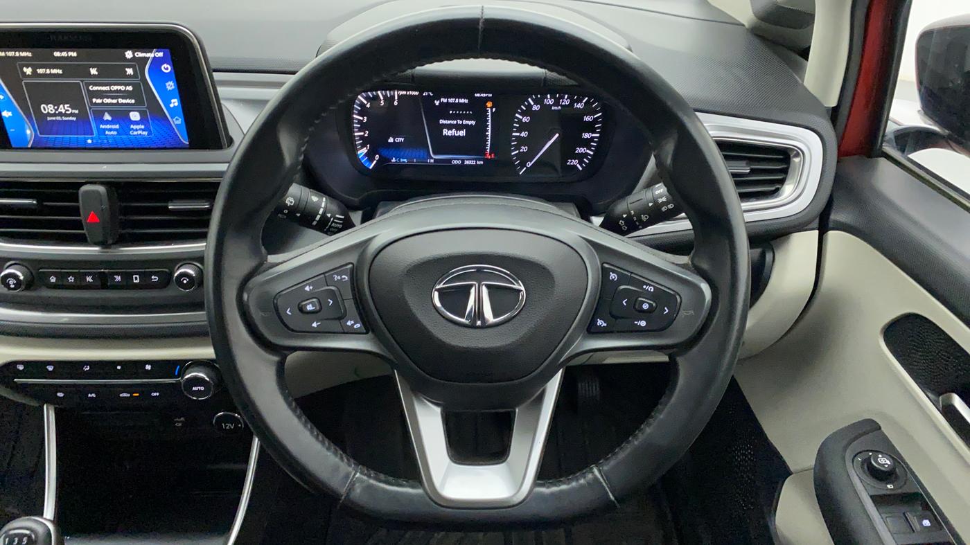 2021 Tata ALTROZ XZ+ 1.5 RTQ, Diesel, Manual, 26,375 km, Steering Wheel Close Up
