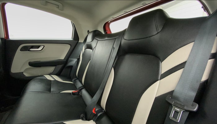2021 Tata ALTROZ XZ+ 1.5 RTQ, Diesel, Manual, 26,375 km, Right Side Rear Door Cabin