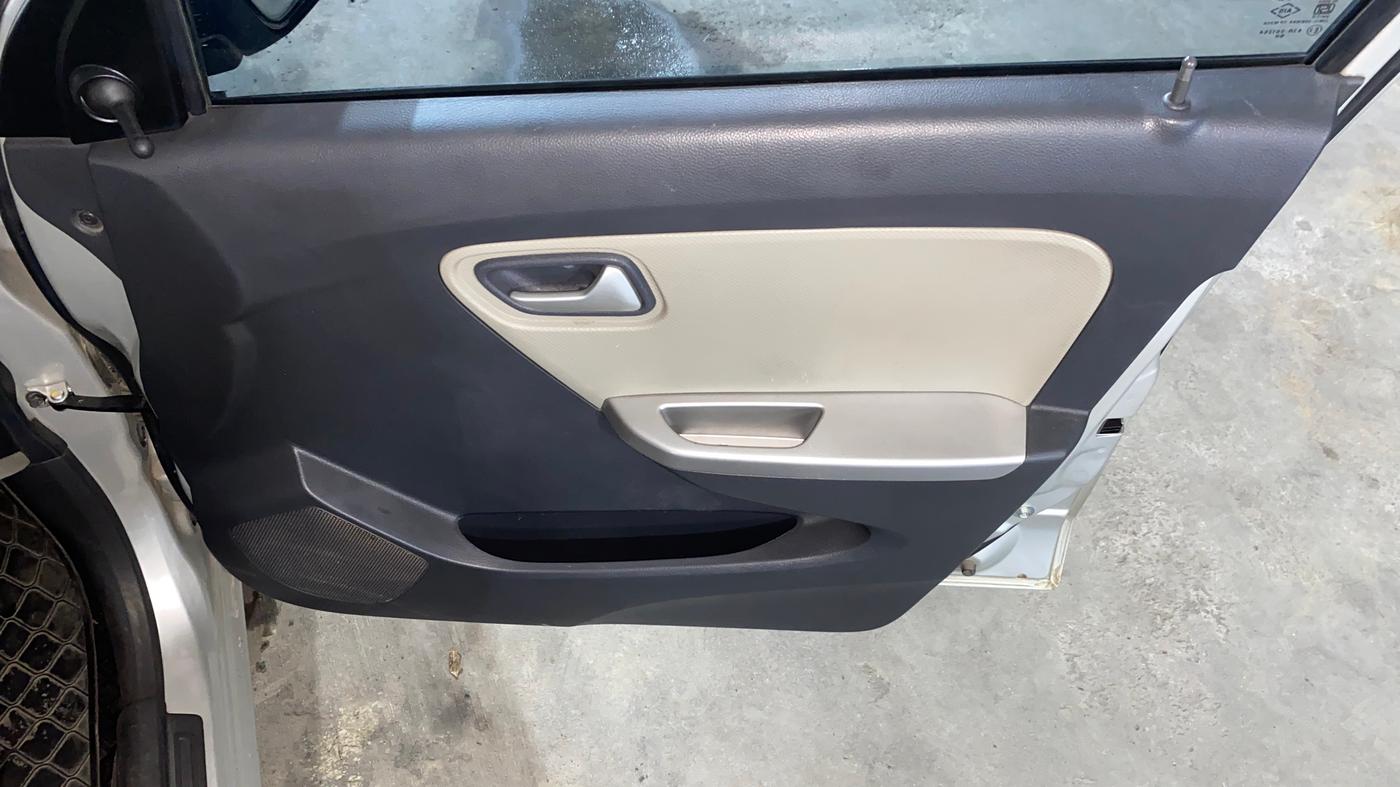 2017 Maruti Alto K10 VXI (O) AMT, Petrol, Automatic, 13,954 km, Driver Side Door Panels Control