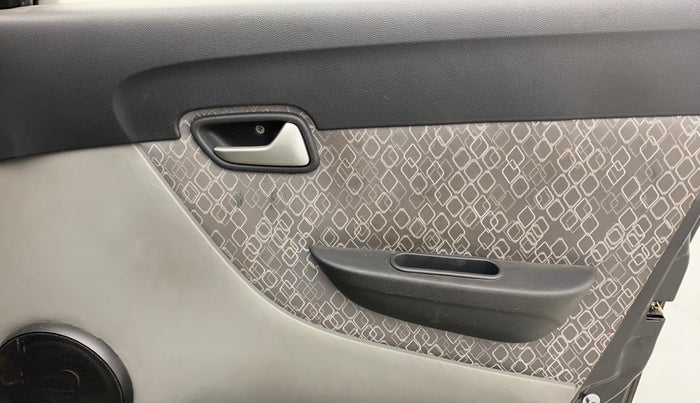 2018 Maruti Alto 800 LXI O, Petrol, Manual, 42,474 km, Driver Side Door Panels Control