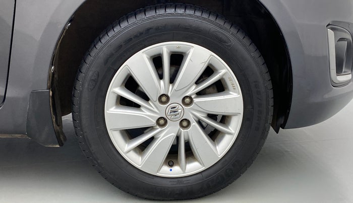 2015 Maruti Swift ZXI D, Petrol, Manual, 33,128 km, Right Front Wheel