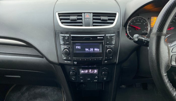 2015 Maruti Swift ZXI D, Petrol, Manual, 33,128 km, Air Conditioner