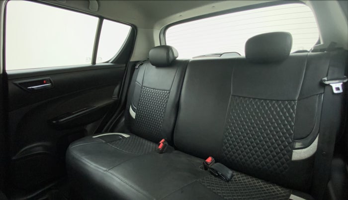 2015 Maruti Swift ZXI D, Petrol, Manual, 33,128 km, Right Side Rear Door Cabin