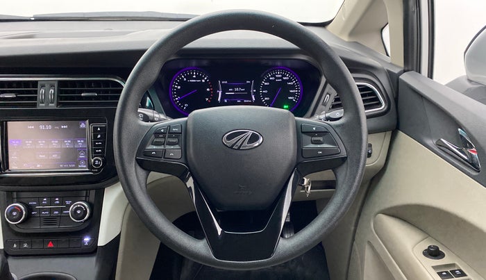 2021 Mahindra MARAZZO M 6 + 8 STR, Diesel, Manual, 9,585 km, Steering Wheel Close Up