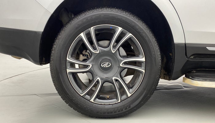 2021 Mahindra MARAZZO M 6 + 8 STR, Diesel, Manual, 9,585 km, Right Rear Wheel