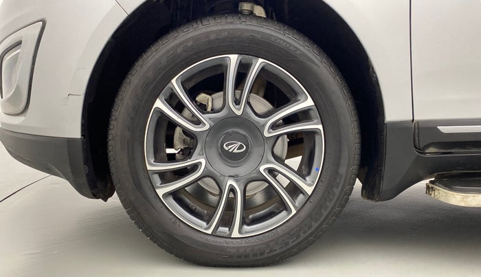 2021 Mahindra MARAZZO M 6 + 8 STR, Diesel, Manual, 9,585 km, Left Front Wheel
