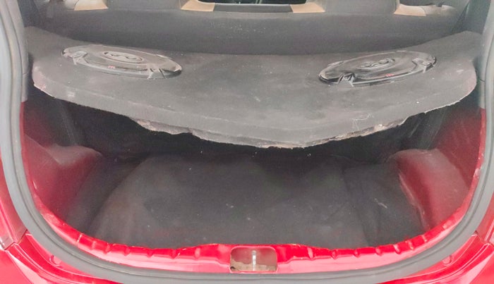 2015 Hyundai Eon ERA +, Petrol, Manual, 81,848 km, Boot Inside