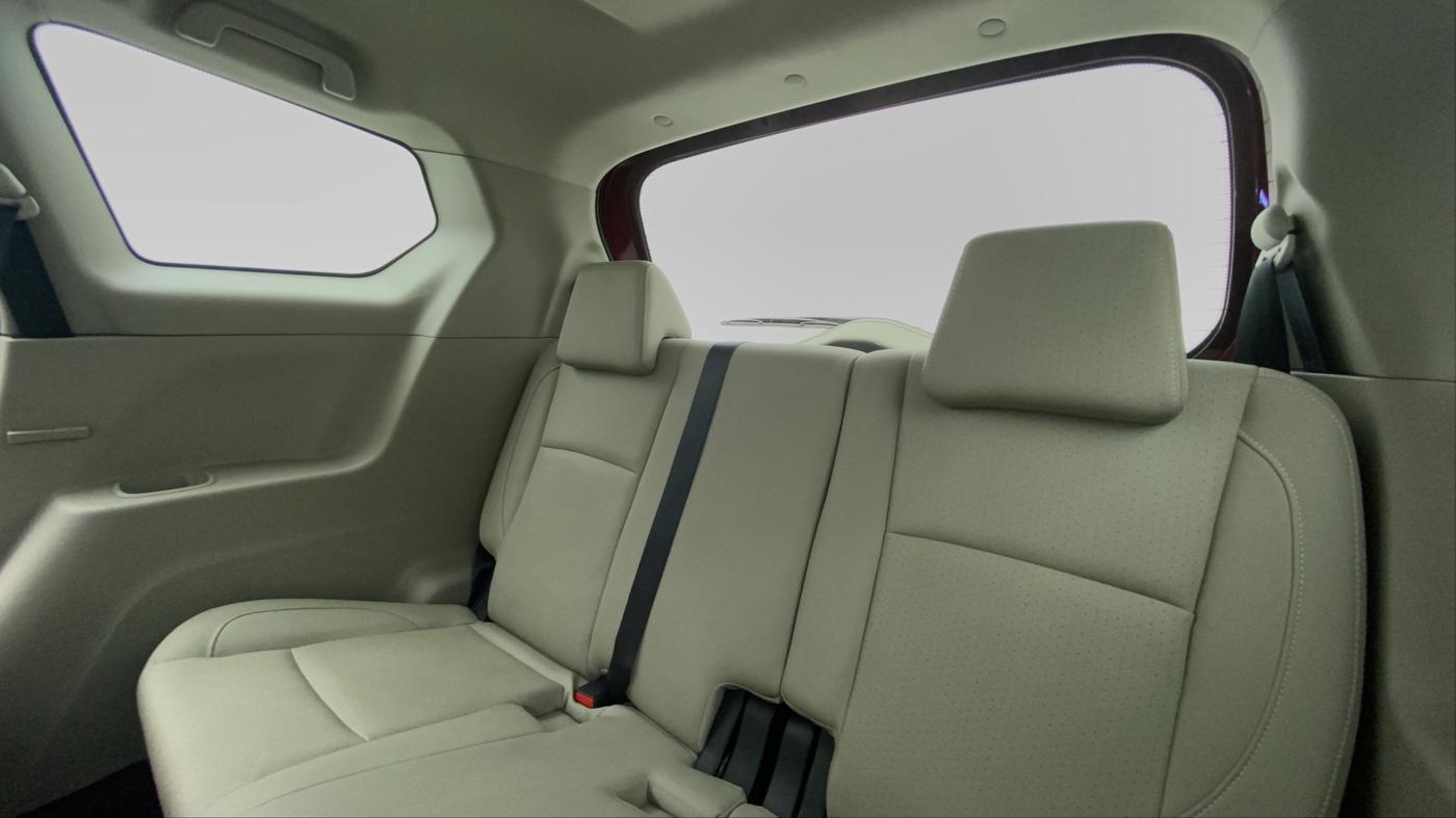 2018 Mahindra MARAZZO M8 7 STR, Diesel, Manual, Third Seat Row ( optional )