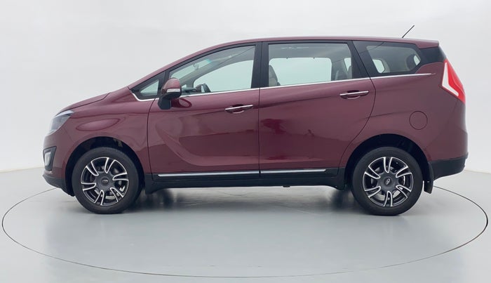 2018 Mahindra MARAZZO M8 7 STR, Diesel, Manual, Left Side