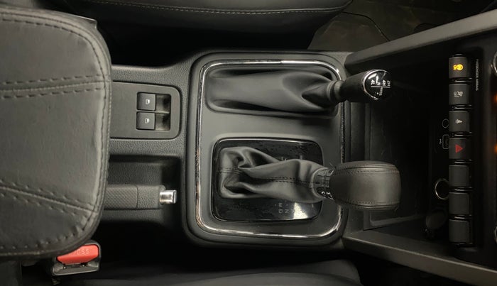 2022 Mahindra Thar LX PETROL HT 4WD AT, Petrol, Automatic, 28,294 km, Gear Lever