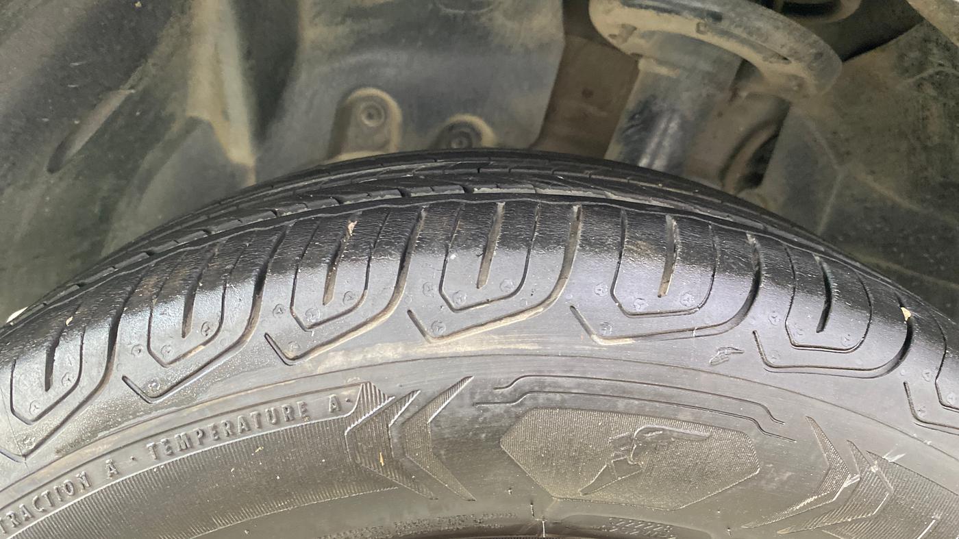 2014 Ford Ecosport TREND 1.5L PETROL, Petrol, Manual, 70,433 km, Left Front Tyre Tread