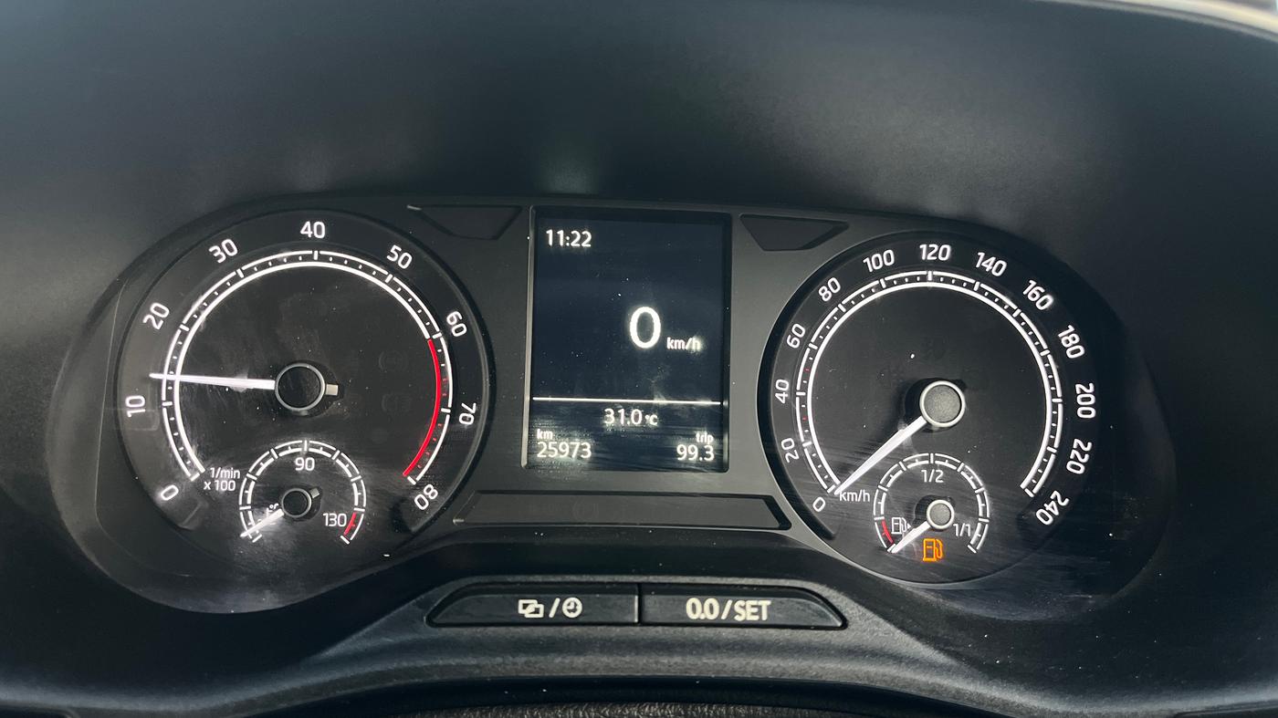 2023 Skoda SLAVIA Ambition 1.5L TSI, Petrol, Manual, 25,954 km, Odometer Image