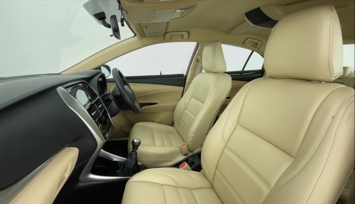 2020 Toyota YARIS G MT, Petrol, Manual, 2,911 km, Right Side Front Door Cabin