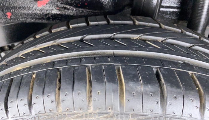 2020 Toyota YARIS G MT, Petrol, Manual, 2,911 km, Left Rear Tyre Tread