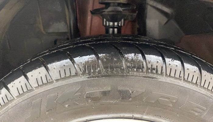 2016 Renault Kwid RXT 0.8, Petrol, Manual, 59,841 km, Left Front Tyre Tread