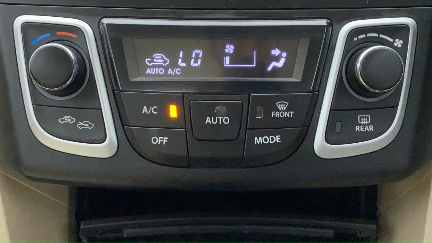 2022 Maruti Ciaz ALPHA 1.5 MT VTVT SHVS, Petrol, Manual, 4,692 km, Automatic Climate Control