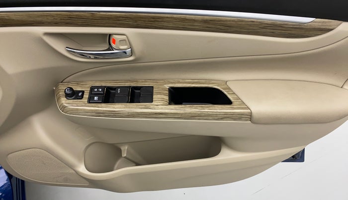 2022 Maruti Ciaz ALPHA 1.5 MT VTVT SHVS, Petrol, Manual, 4,692 km, Driver Side Door Panels Control