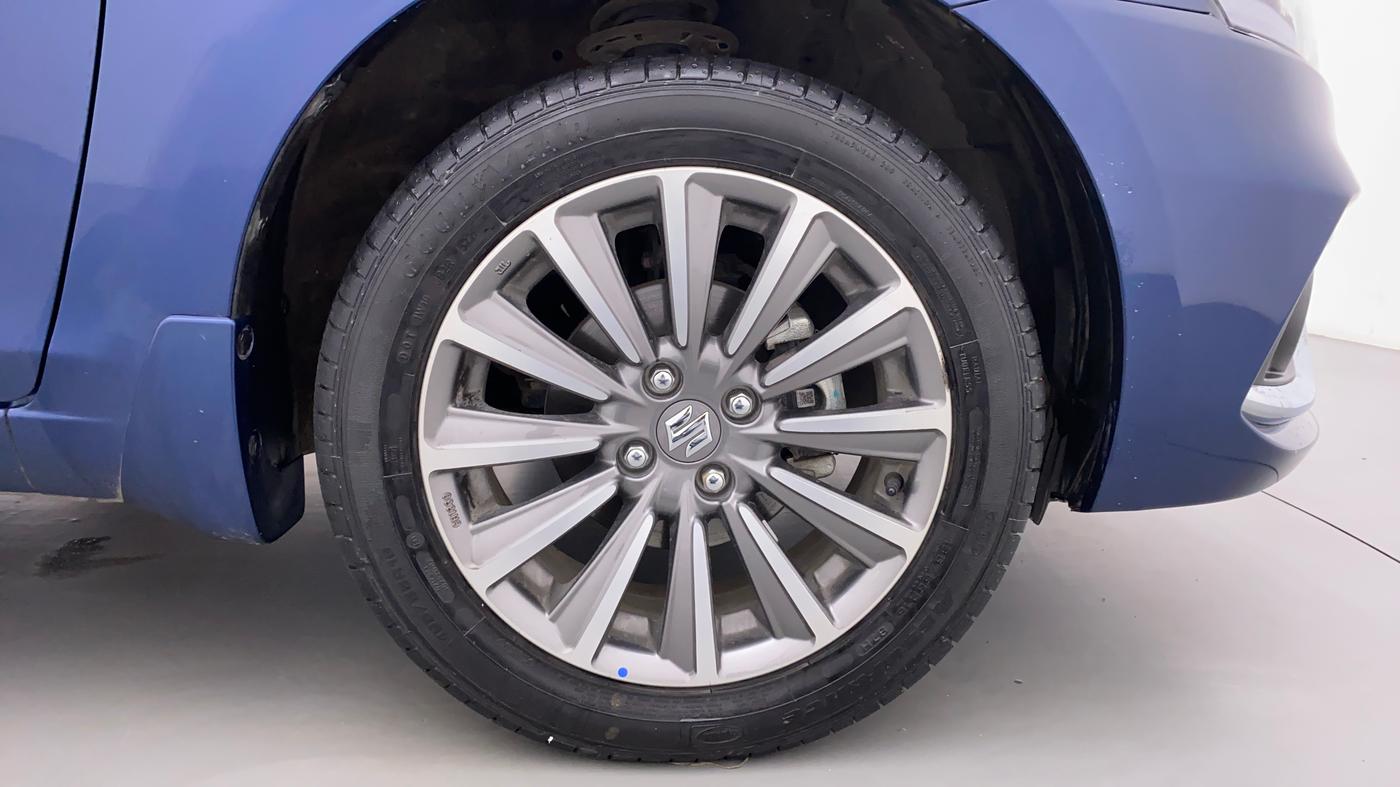 2022 Maruti Ciaz ALPHA 1.5 MT VTVT SHVS, Petrol, Manual, 4,692 km, Right Front Wheel