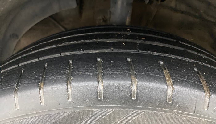 2017 Maruti Baleno ZETA PETROL 1.2, Petrol, Manual, 78,031 km, Left Front Tyre Tread