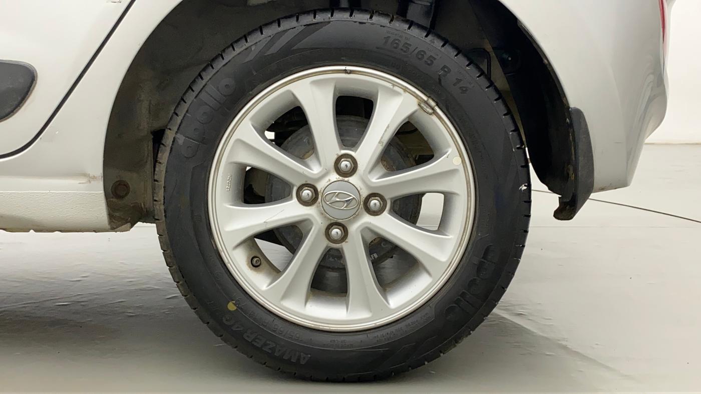 2015 Hyundai Grand i10 ASTA 1.2 KAPPA VTVT, Petrol, Manual, 74,732 km, Left Rear Wheel