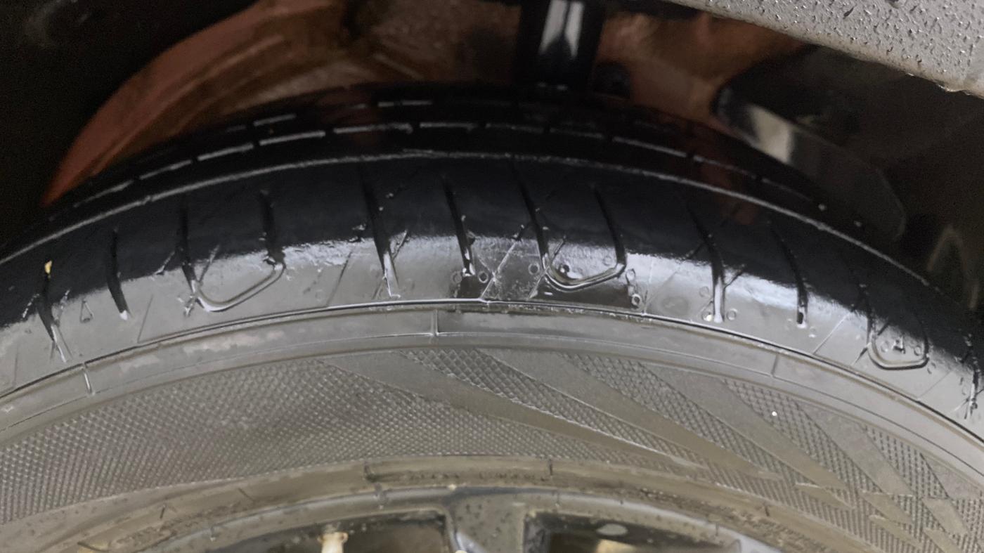 2020 MG HECTOR SHARP 1.5 DCT PETROL, Petrol, Automatic, 59,217 km, Right Front Tyre Tread
