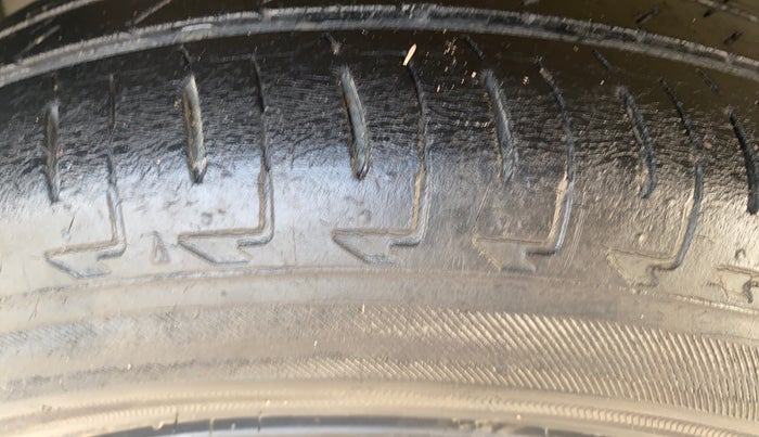 2021 Maruti IGNIS ZETA 1.2, Petrol, Manual, 48,171 km, Right Rear Tyre Tread