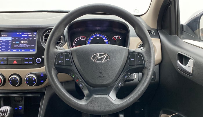2017 Hyundai Xcent SX 1.2, Petrol, Manual, 54,651 km, Steering Wheel Close Up