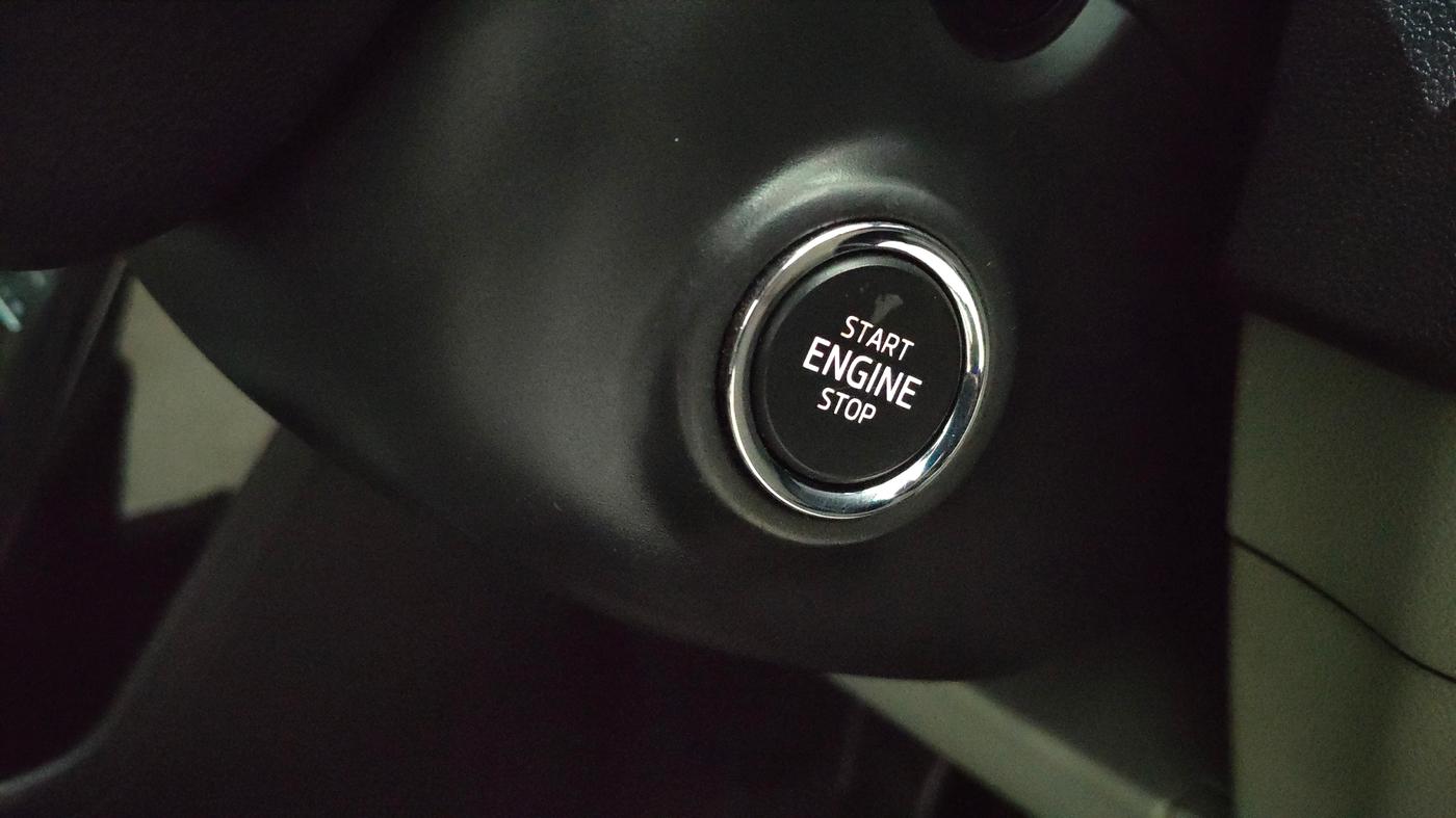 2023 Skoda KUSHAQ STYLE 1.0L TSI AT, Petrol, Automatic, 22,453 km, Keyless Start/ Stop Button