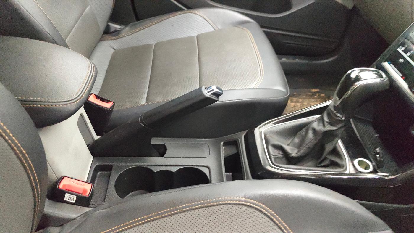 2023 Skoda KUSHAQ STYLE 1.0L TSI AT, Petrol, Automatic, 22,453 km, Gear Lever