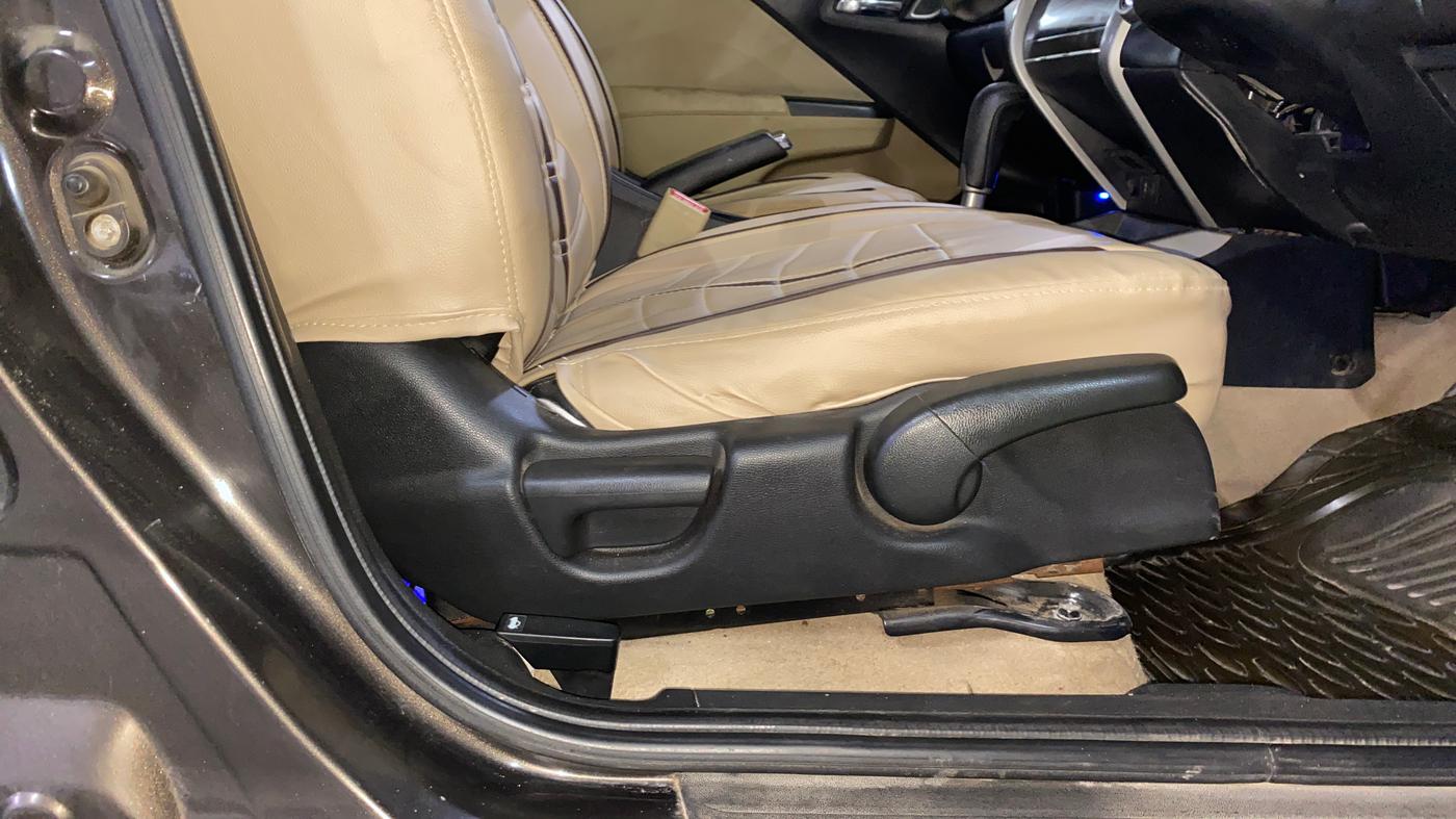 2020 Honda City 1.5L I-VTEC VX CVT, Petrol, Automatic, 89,950 km, Driver Side Adjustment Panel