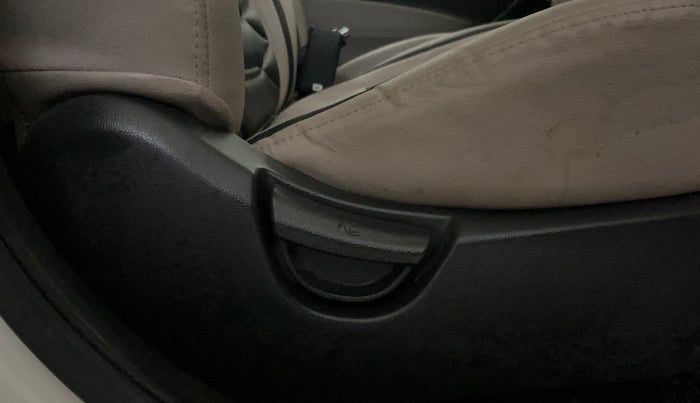 2018 Hyundai Grand i10 SPORTZ AT 1.2 KAPPA VTVT, Petrol, Automatic, 21,613 km, Driver Side Adjustment Panel