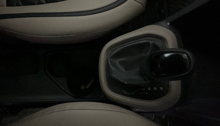 2018 Hyundai Grand i10 SPORTZ AT 1.2 KAPPA VTVT, Petrol, Automatic, 21,613 km, Gear Lever