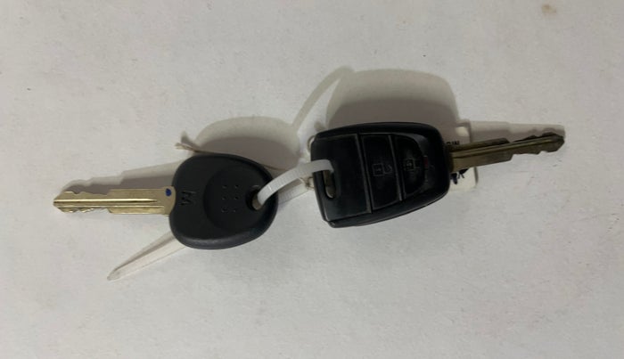 2018 Hyundai Grand i10 SPORTZ AT 1.2 KAPPA VTVT, Petrol, Automatic, 21,613 km, Key Close Up