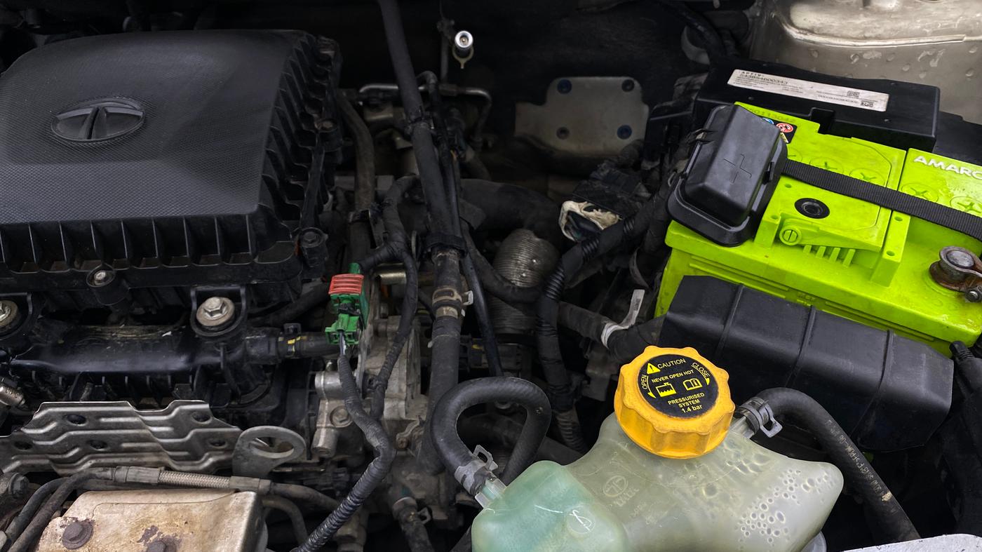 2019 Tata NEXON XM PETROL, Petrol, Manual, 67,363 km, Engine View - Left