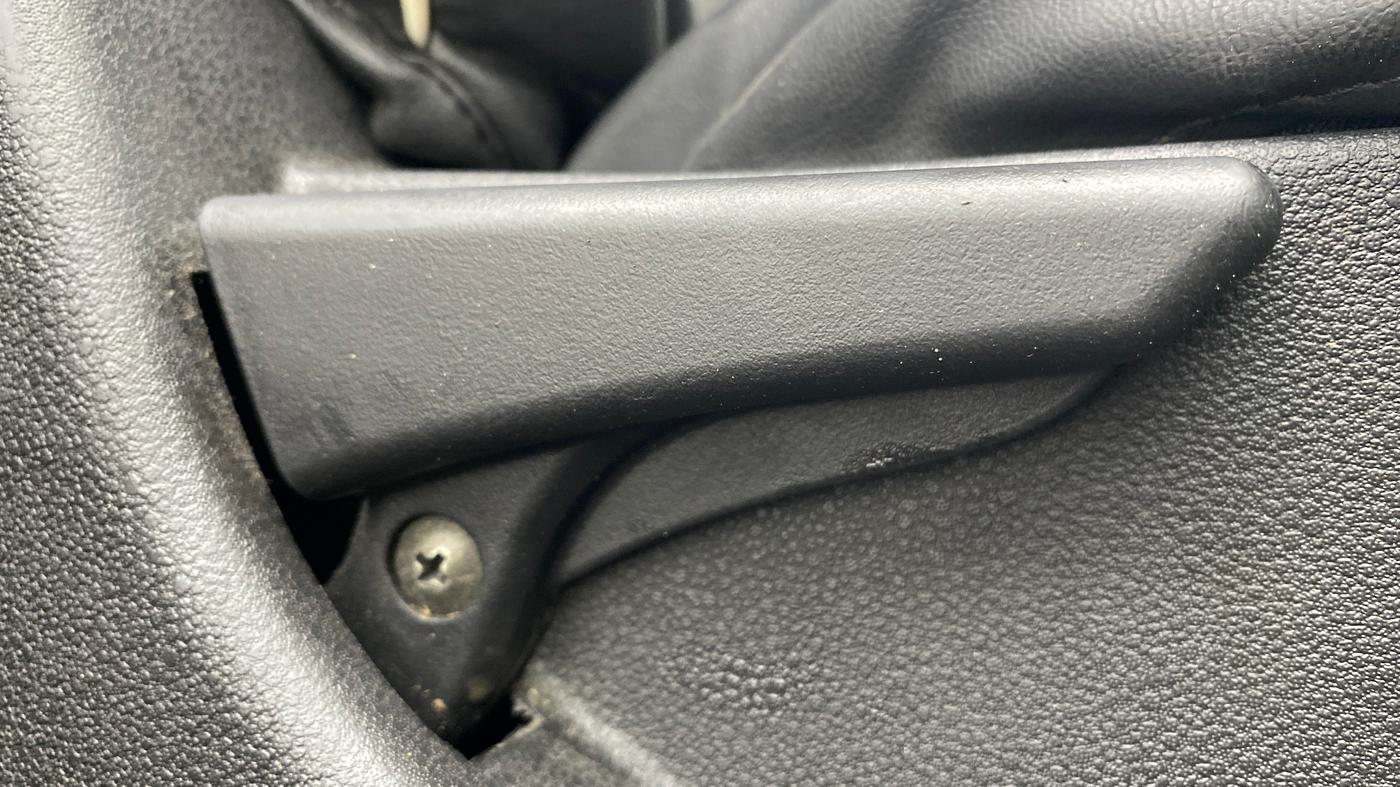 2019 Tata NEXON XM PETROL, Petrol, Manual, 67,363 km, Driver Side Adjustment Panel