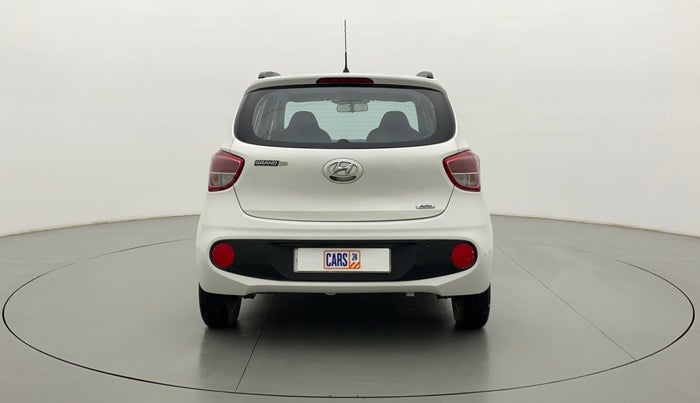 2017 Hyundai Grand i10 SPORTZ (O) 1.2 AT VTVT, Petrol, Automatic, 30,210 km, Back/Rear