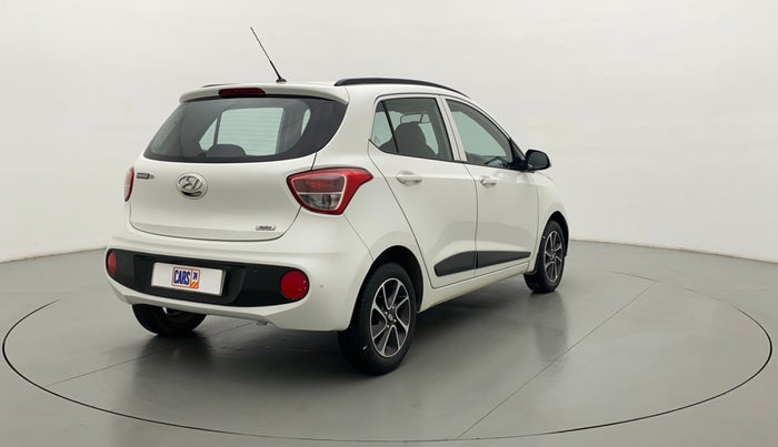 2017 Hyundai Grand i10 SPORTZ (O) 1.2 AT VTVT, Petrol, Automatic, 30,210 km, Right Back Diagonal
