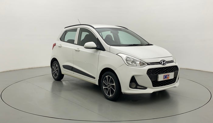 2017 Hyundai Grand i10 SPORTZ (O) 1.2 AT VTVT, Petrol, Automatic, 30,210 km, Right Front Diagonal