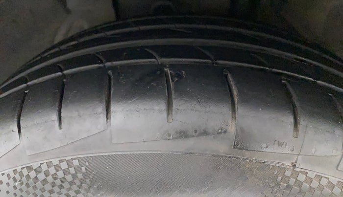 2017 Ford Ecosport TREND+ 1.5L DIESEL, Diesel, Manual, 84,332 km, Left Front Tyre Tread
