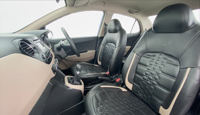 2014 Hyundai Xcent S 1.2 OPT, Petrol, Manual, 34,810 km, Right Side Front Door Cabin