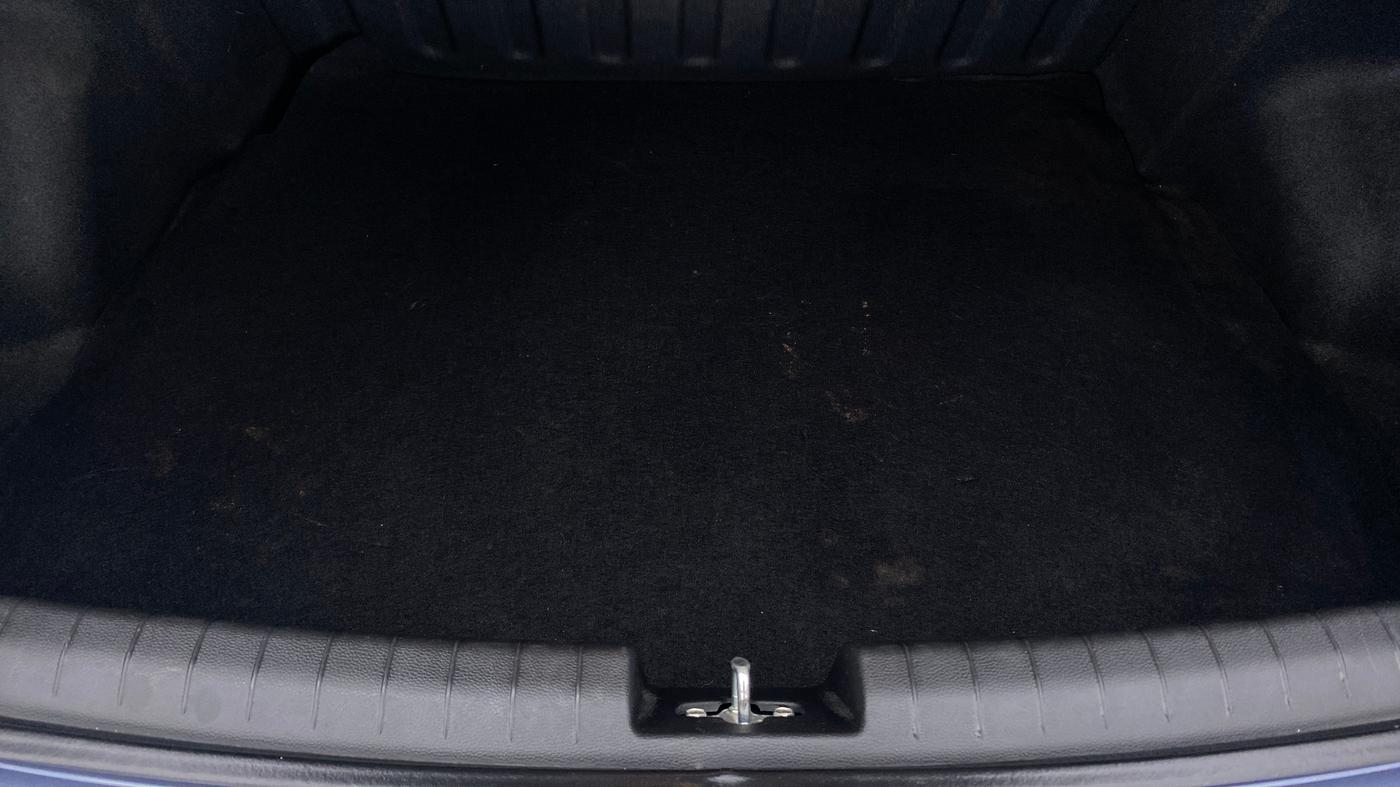 2014 Hyundai Xcent S 1.2 OPT, Petrol, Manual, 34,810 km, Boot Inside