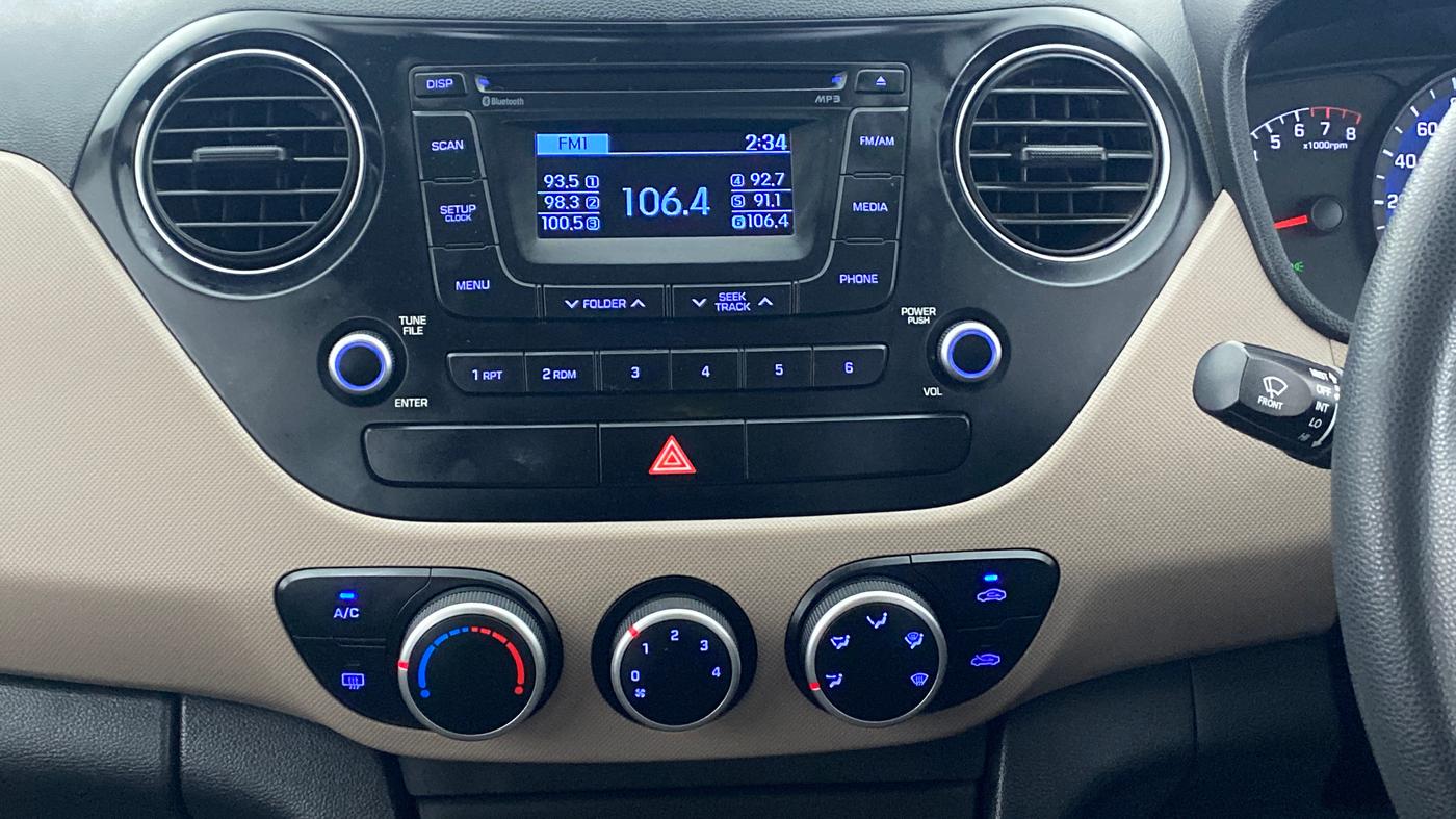 2014 Hyundai Xcent S 1.2 OPT, Petrol, Manual, 34,810 km, Air Conditioner