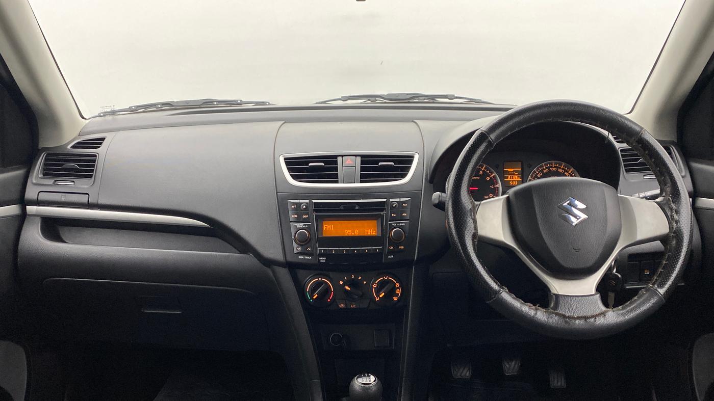 2016 Maruti Swift VXI D, Petrol, Manual, 31,166 km, Dashboard