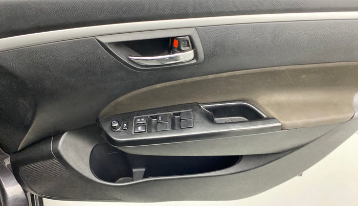 2016 Maruti Swift VXI D, Petrol, Manual, 31,166 km, Driver Side Door Panels Control