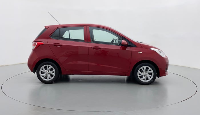 2017 Hyundai Grand i10 MAGNA 1.2 VTVT, Petrol, Manual, 41,310 km, Right Side