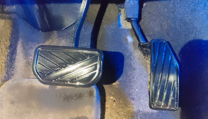 2023 Maruti FRONX DELTA PLUS 1.2L AGS, Petrol, Automatic, 46,348 km, Pedals