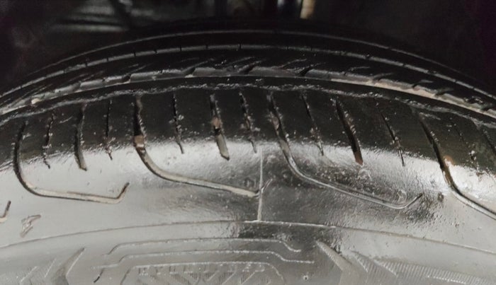 2023 Maruti FRONX DELTA PLUS 1.2L AGS, Petrol, Automatic, 46,348 km, Left Front Tyre Tread